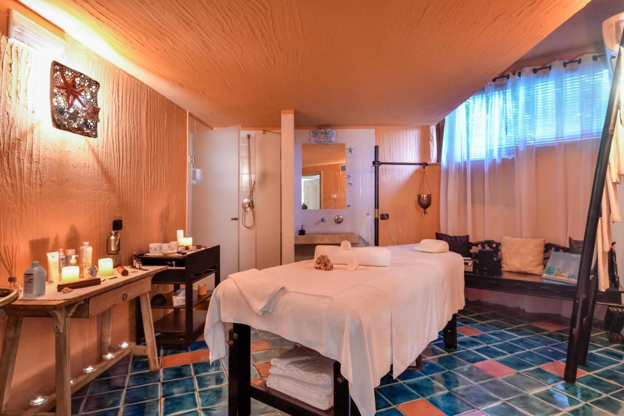 Hotel Resort&Spa Baia Caddinas Golfo Aranci Esterno foto
