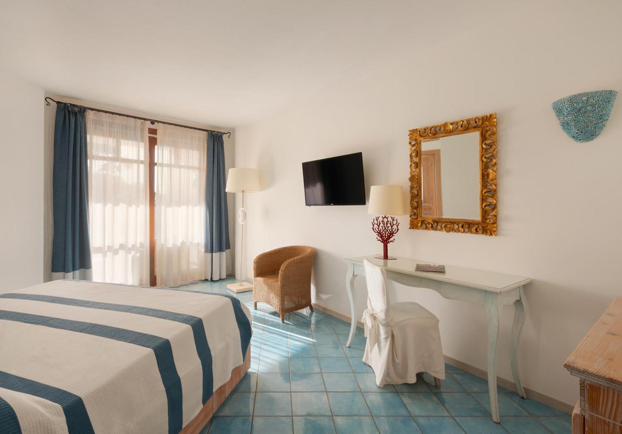 Hotel Resort&Spa Baia Caddinas Golfo Aranci Esterno foto